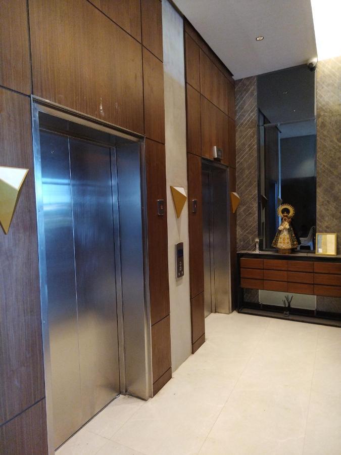 Acro Residences Guiguinto Buitenkant foto